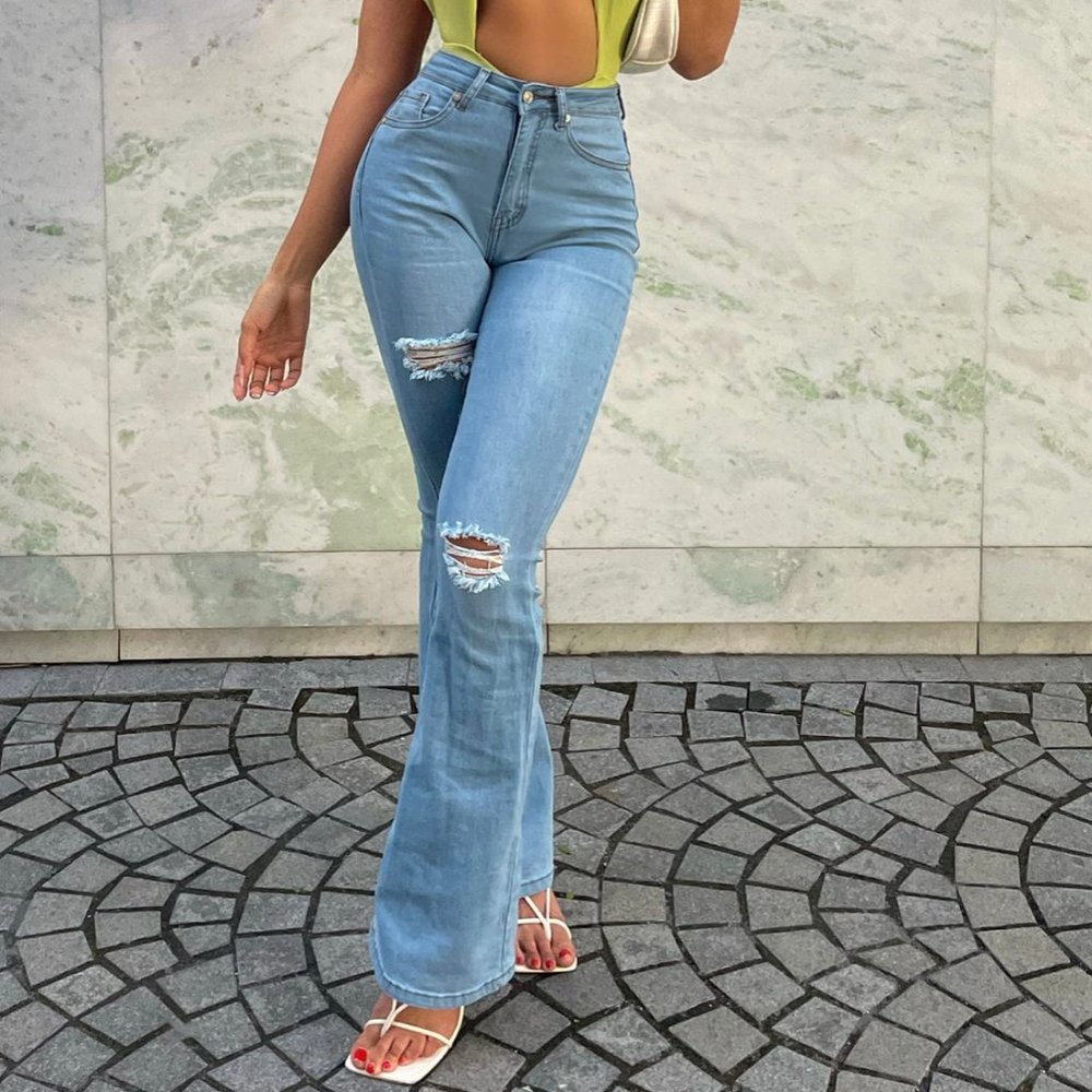 Fashion Nova - Flip The Script Flare Jeans - Light Blue Wash
